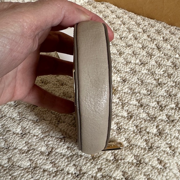 Brahmin Gray Leather Circle Coin Purse - Picture 7 of 9